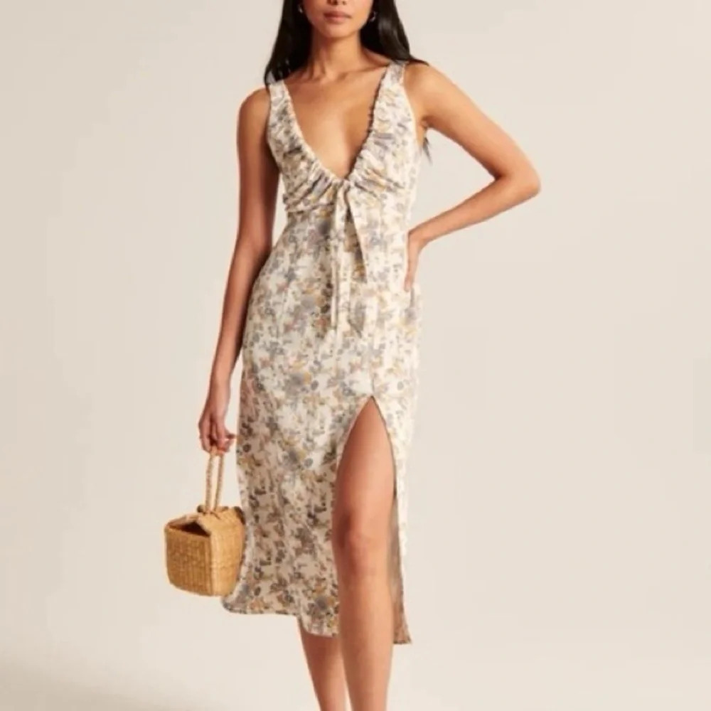 Abercrombie & Fitch Floral Midi Dress